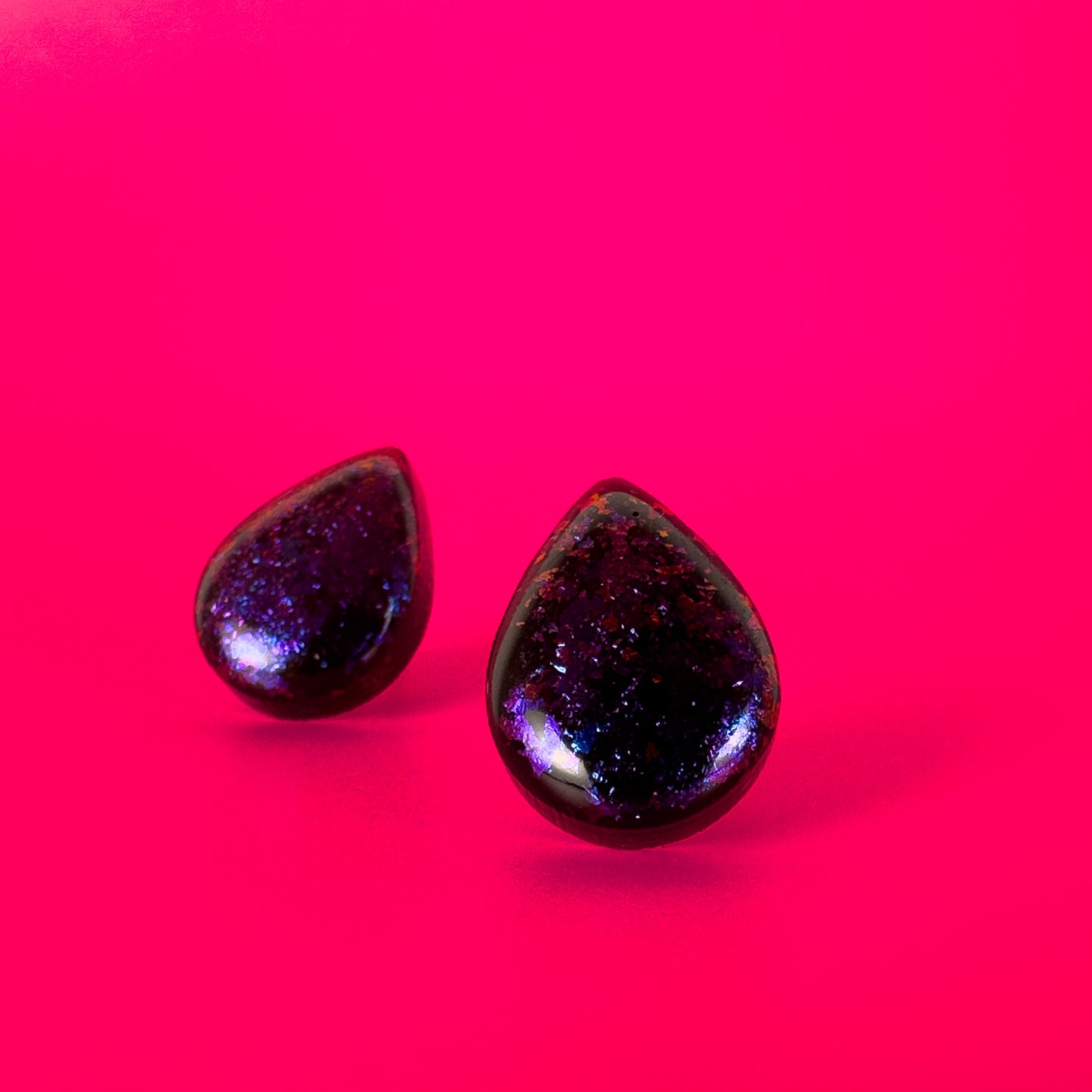 Iridescent Blue/Purple & Black Teardrop Earrings
