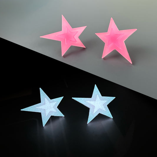 Glow In The Dark Star Earrings / Pink (Glows White)